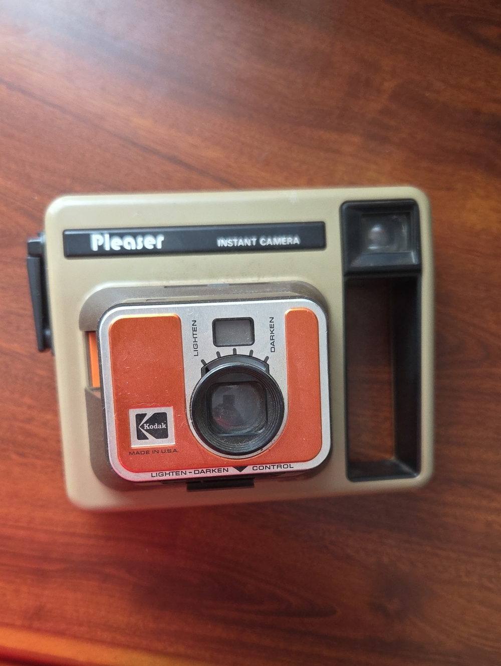 Pleaser Instant Camera - Vintage Kodak Front Plate - Beige & Orange